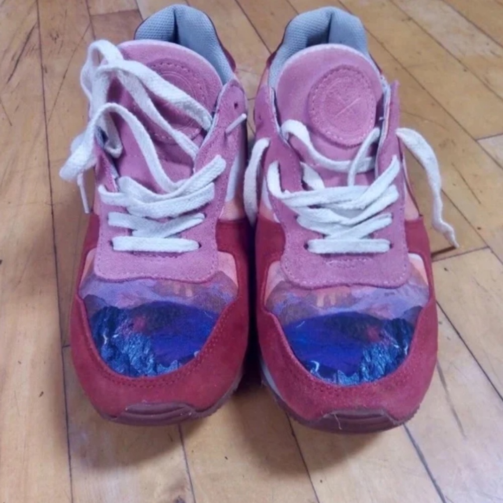 Eco Fashion sneakers women’s size 10